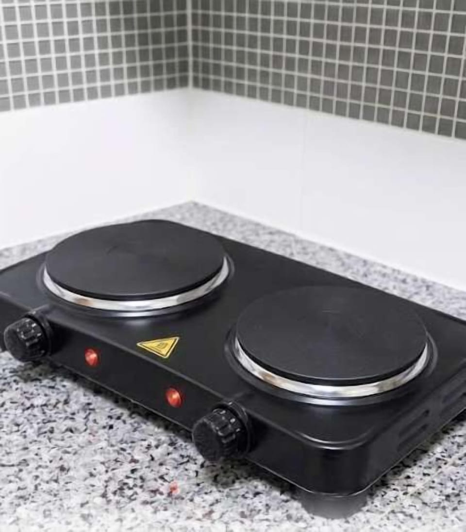 Flexible cooking made simple with a portable cooktop – ideal for whipping up meals just the way you like, anytime.