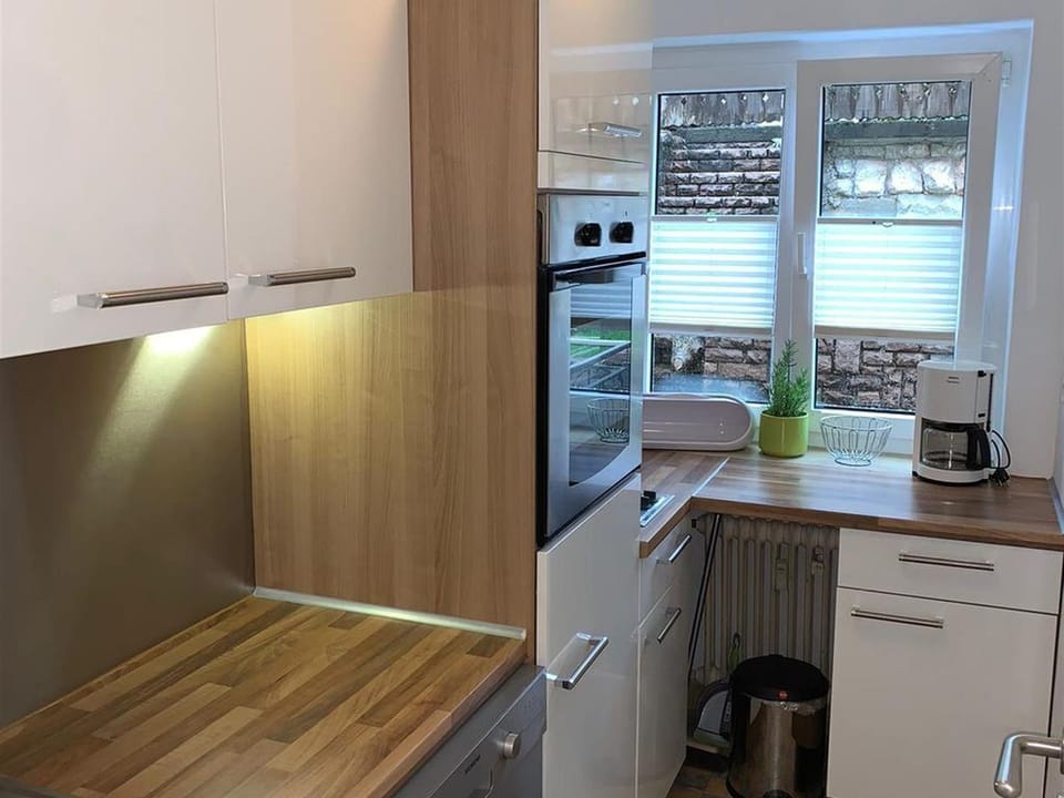 "Feldernblick" - apartment / 1 bedroom / shower, toilet - Isartaler Hoamat, house Apartment in Mittenwald