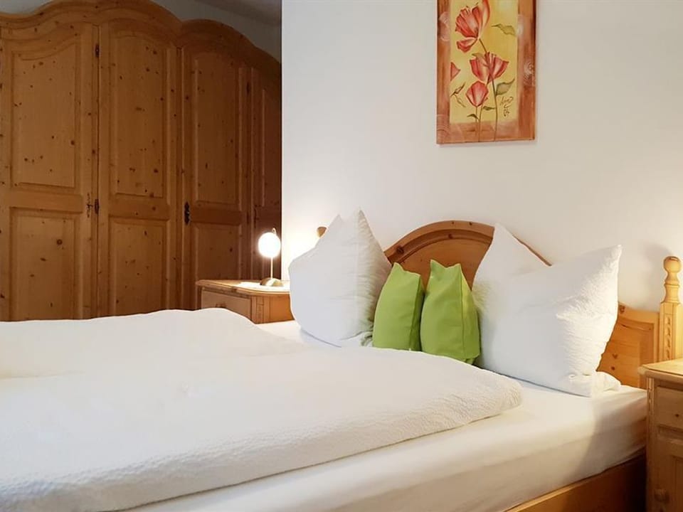 "Gamsanger" - Apartment/1 bedroom/shower, bath, WC - Gamsanger, house Apartment in Mittenwald