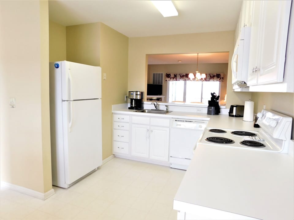 5706 Pettinaro Drive, Bethany Bay