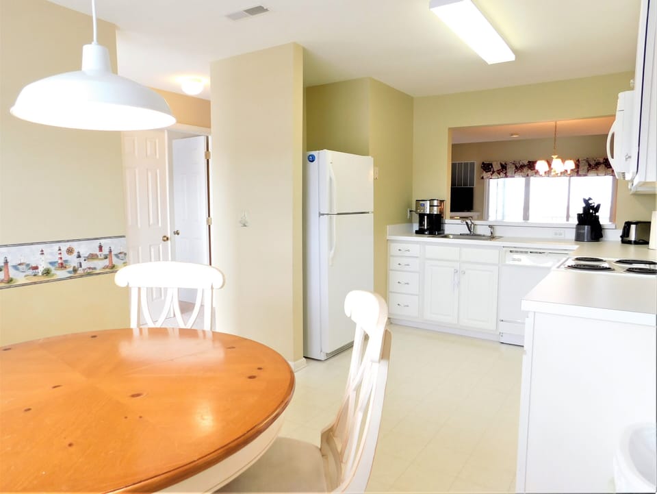 5706 Pettinaro Drive, Bethany Bay