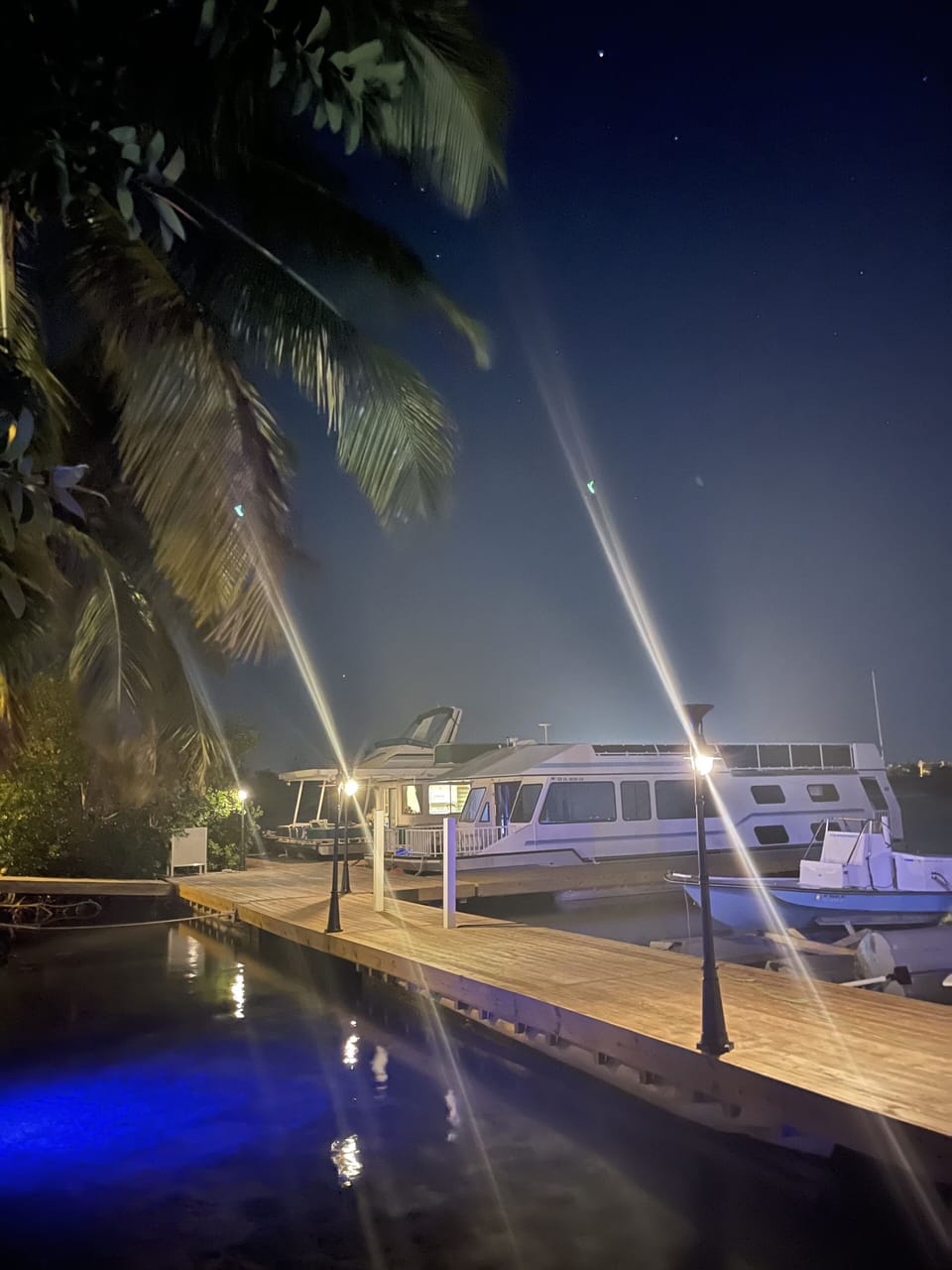 View of the boat and area.