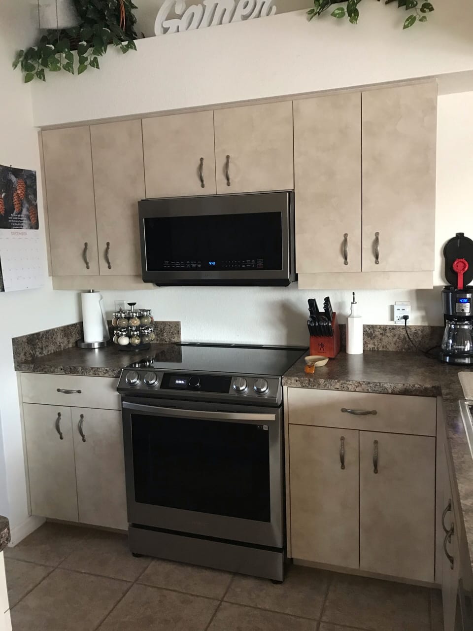 Kitchen area with new applilances
