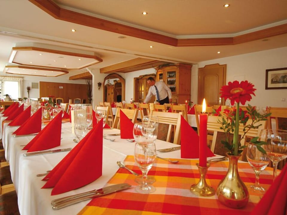 Banquet hall