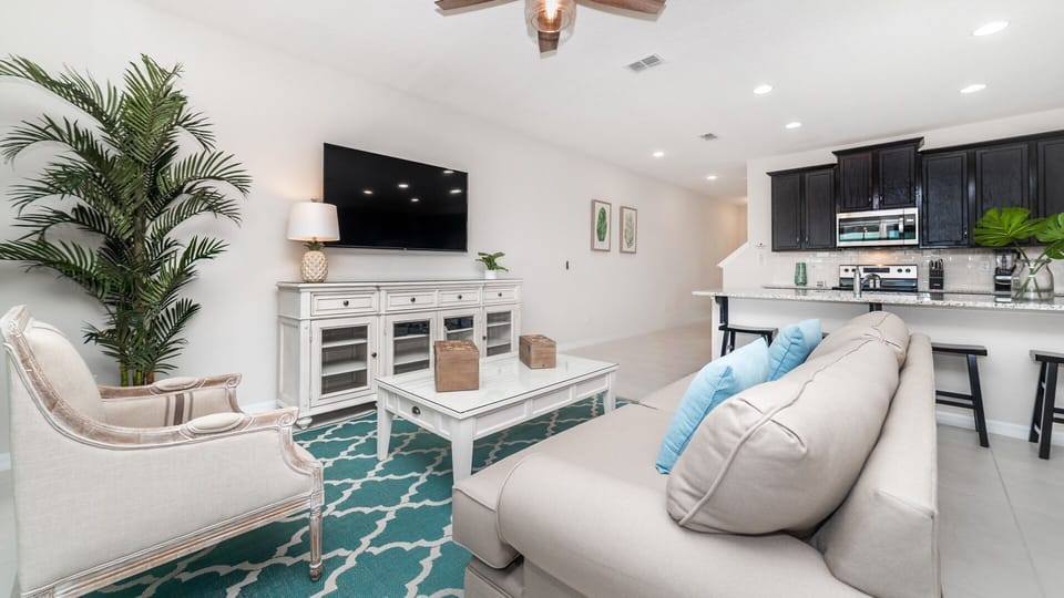 This townhome has a total of 5 bedrooms.
