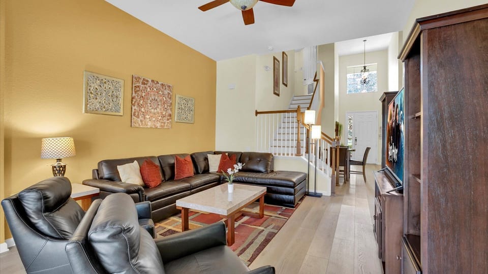 This villa has a total of 5 bedrooms.