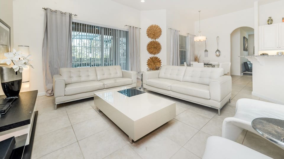 This villa has a total of 5 bedrooms.