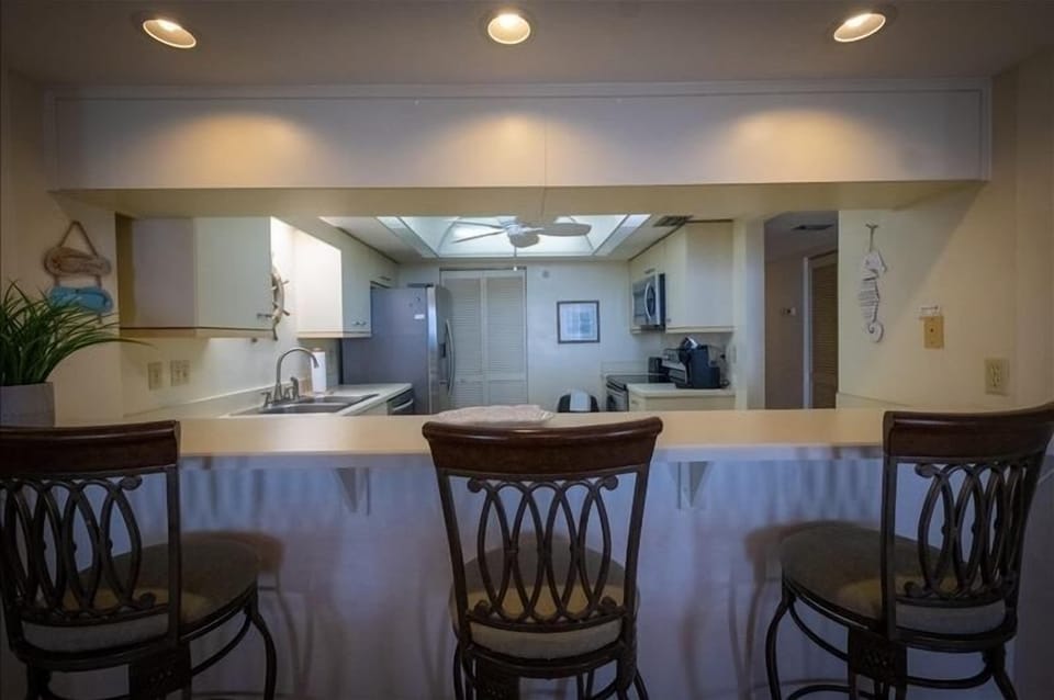 Breakfast Bar