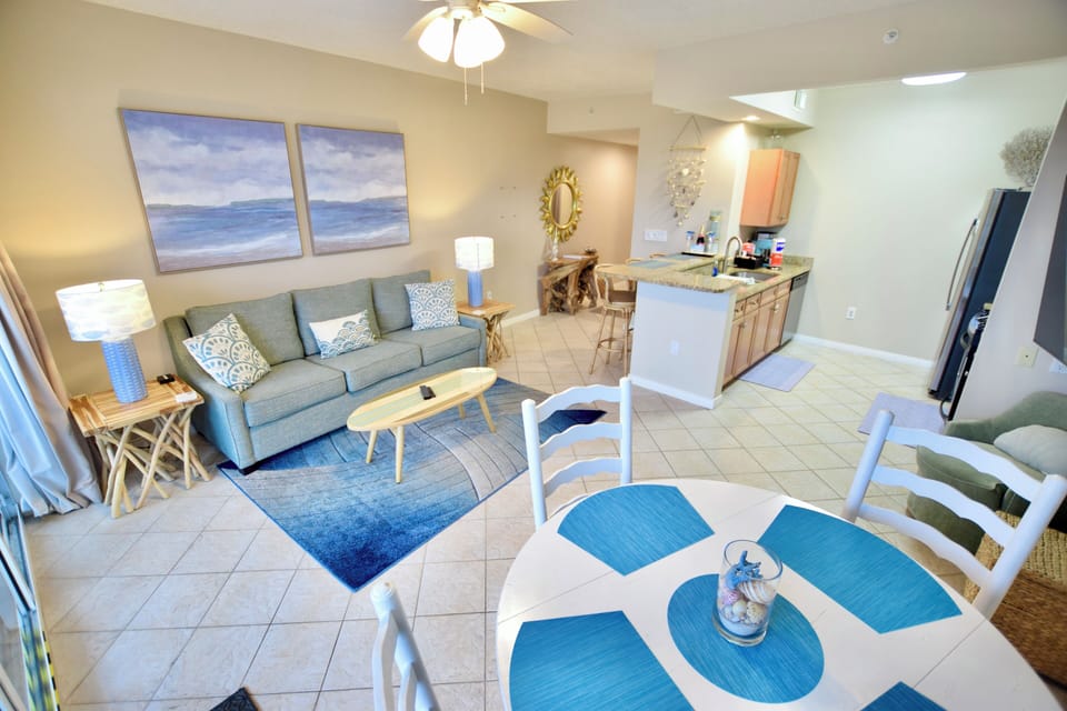 Destin West Gulfside #309 - Living Room