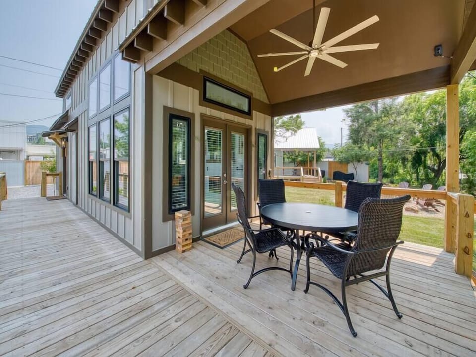 Back Porch Table