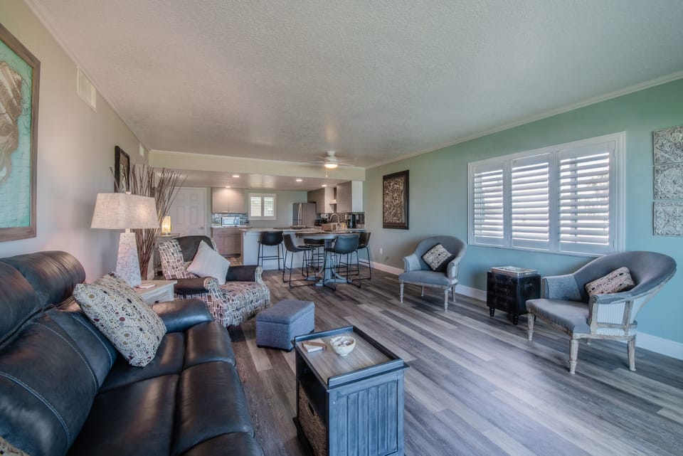 Living Room - Oceanview unit, poolside balcony, private beach access, Indialantic, FL