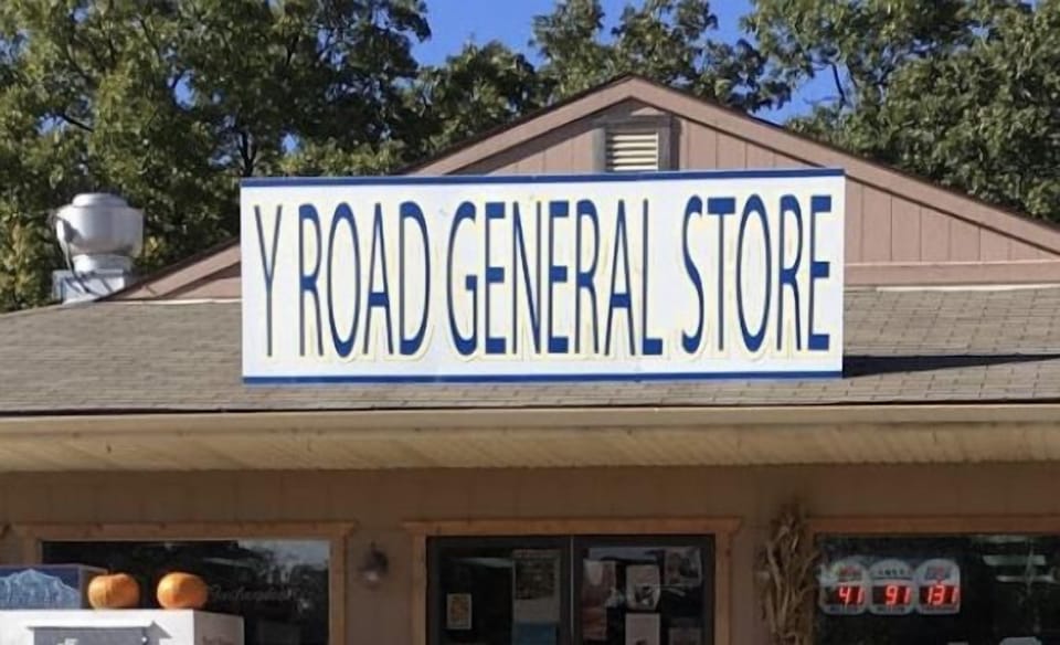Gas station w/ pizza, steaks, fresh sides, ice, & much more, 3 mins from house