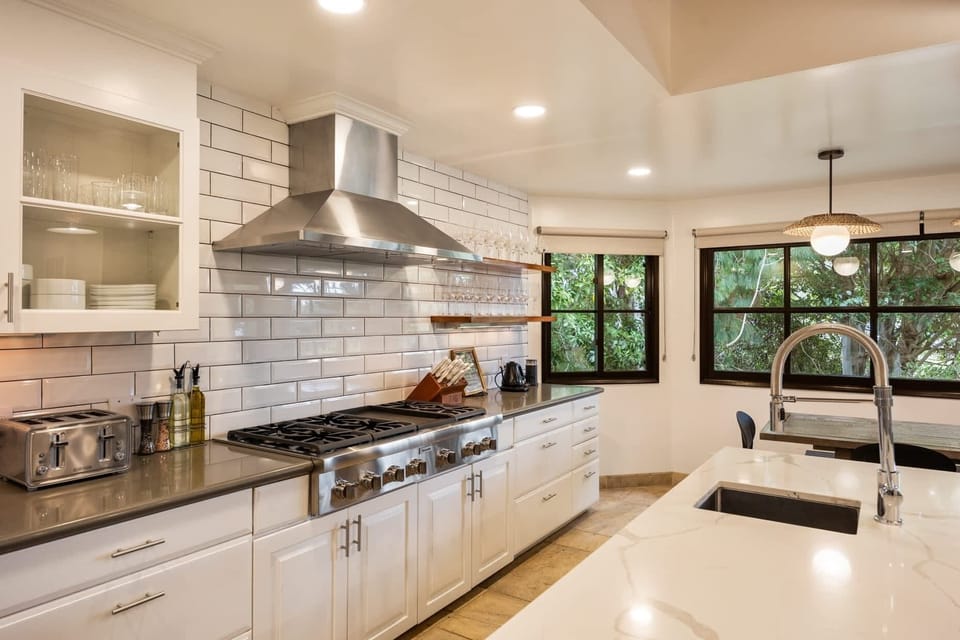 Equipped with brand new, top-of-the-line appliances for 2024, ensuring a modern cooking experience.