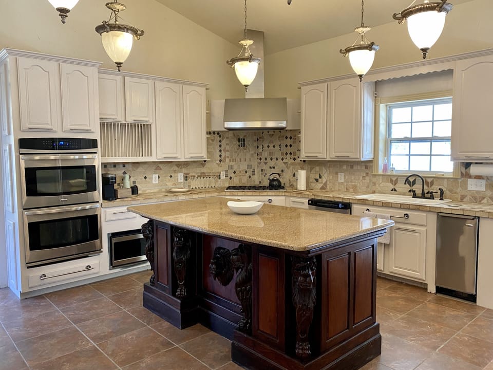 Casa Main - Kitchen