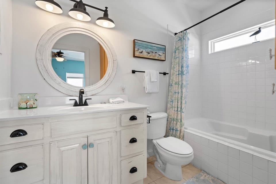 West End Girl NW Private Bathroom