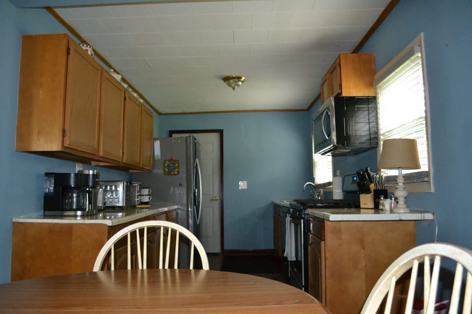 side entry door view from kitchen table