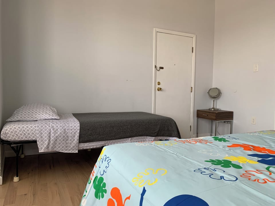 Main bedroom has a queen size and optional single bed.