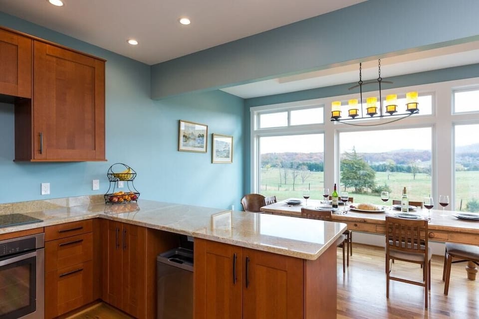 Kitchen Island into Dining area