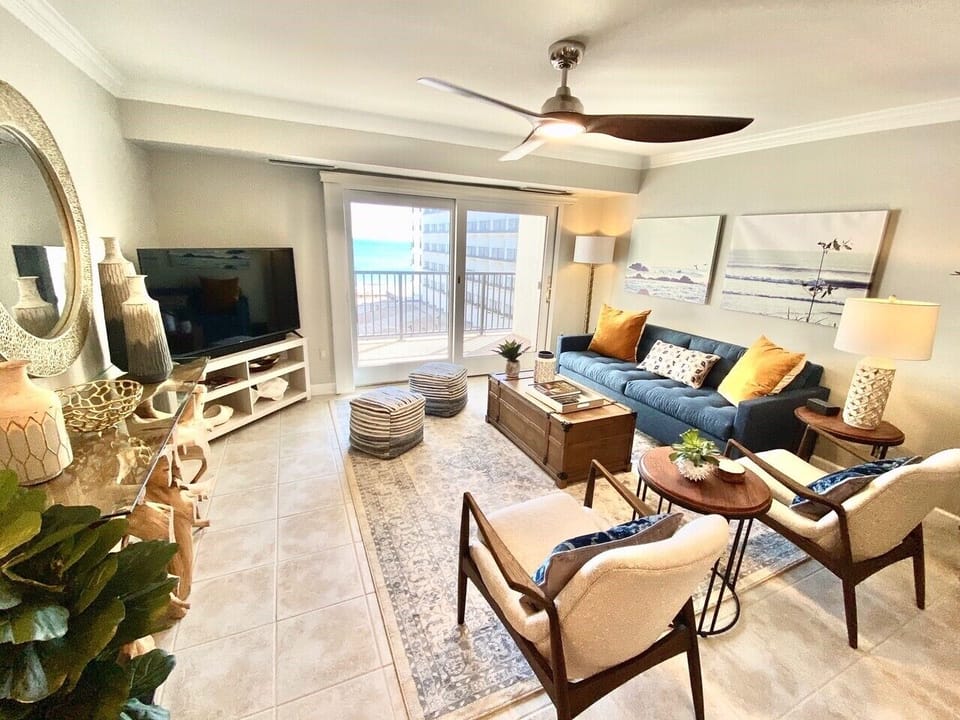 Floor Plan,living 3,