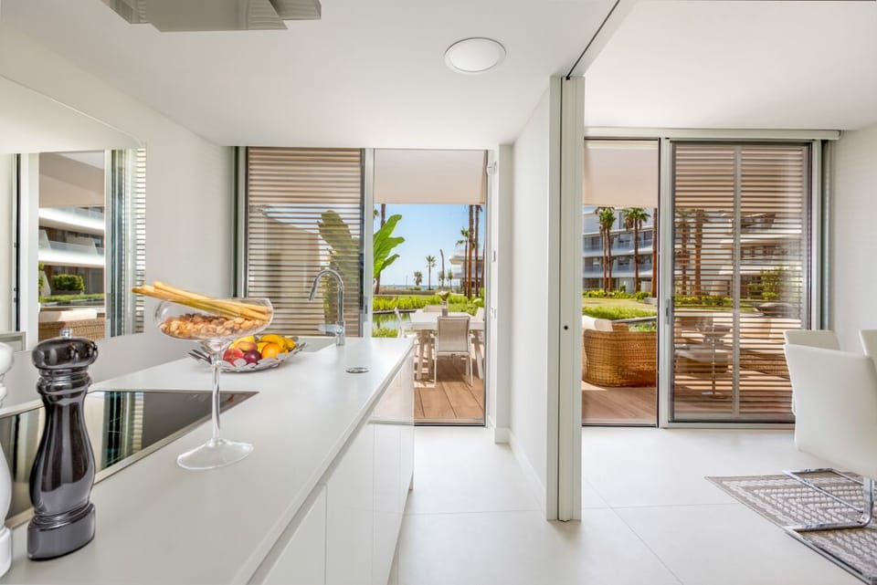 The Edge Estepona Luxury Frontline Beach Apartment