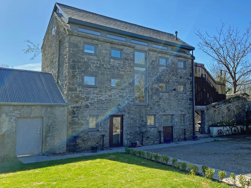 Kinvara Holiday Suites No. 1, Kinvara, Burren, County Galway