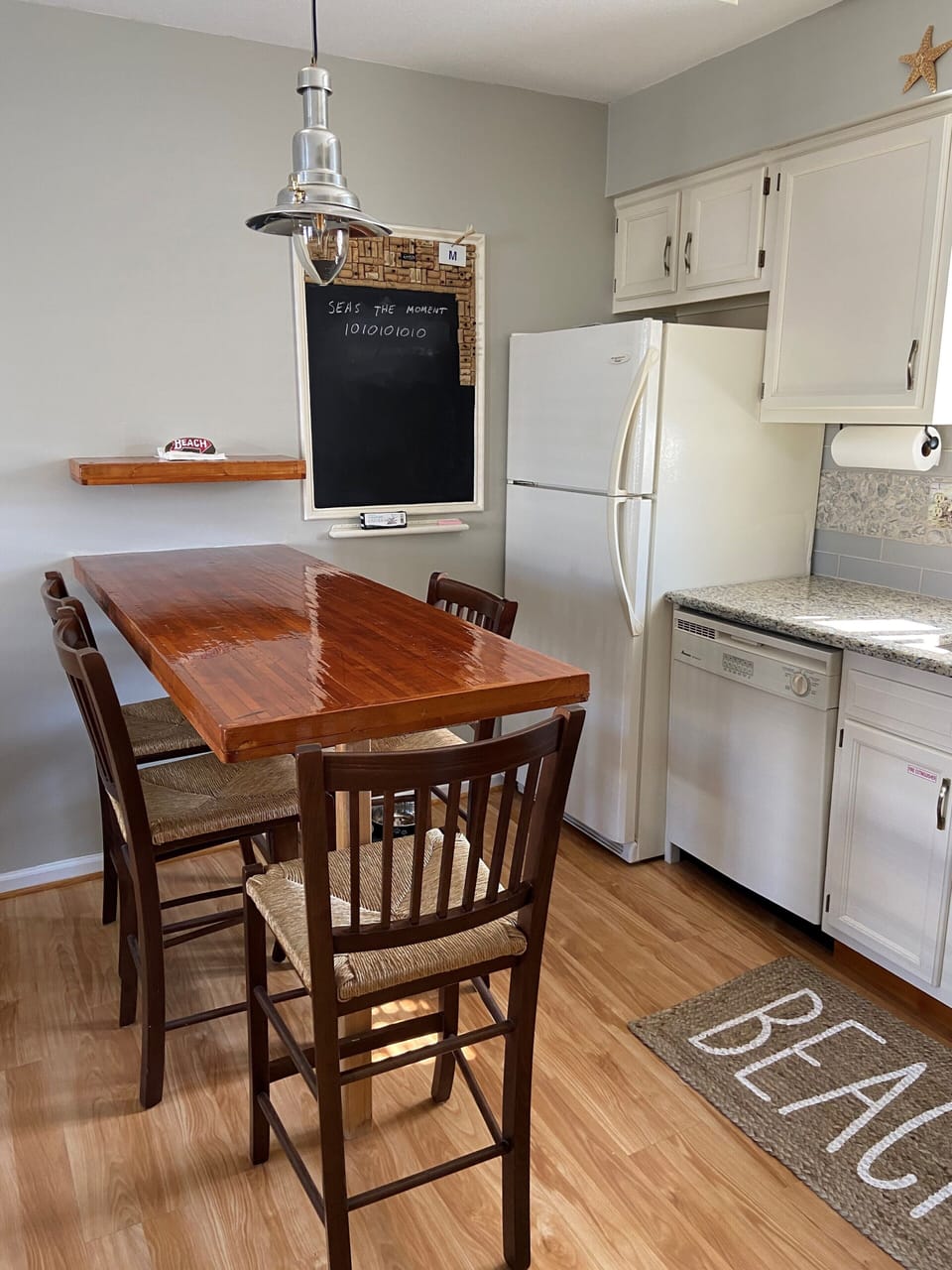 kitchen table 