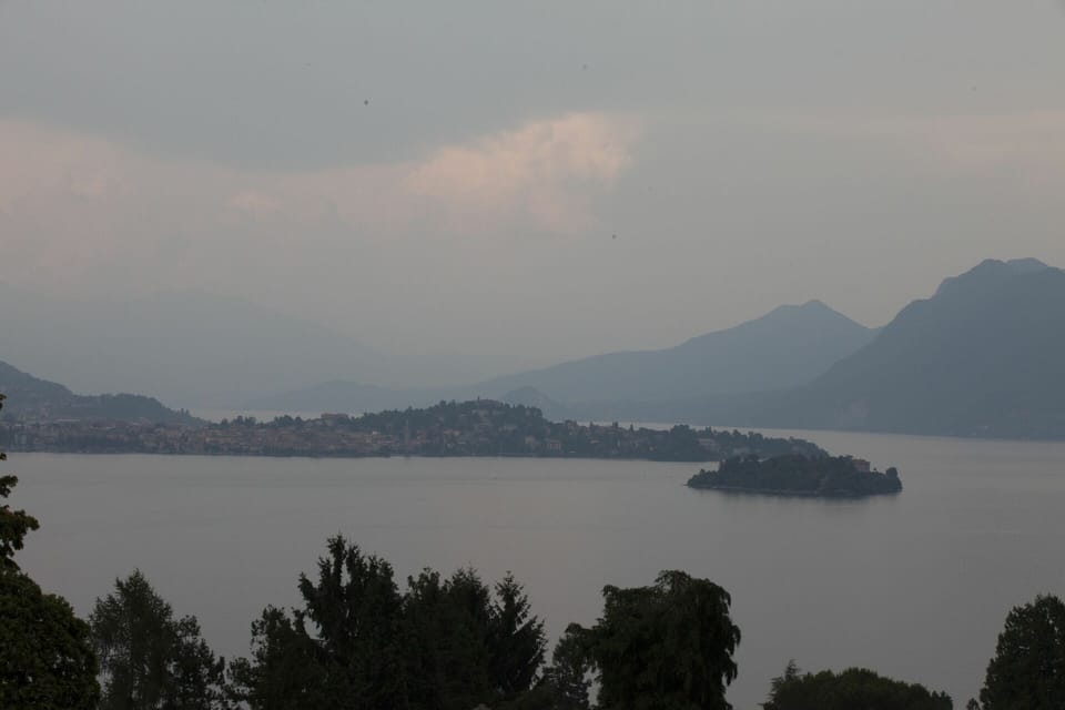 Cloud, Water, Sky, Water Resources, Atmosphere, Mountain, Tree, Highland, Lake, Coastal And Oceanic Landforms