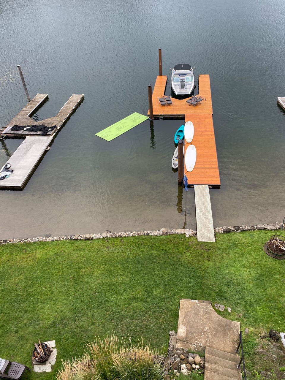 Cedar dock! Plenty of water toys & boat parking