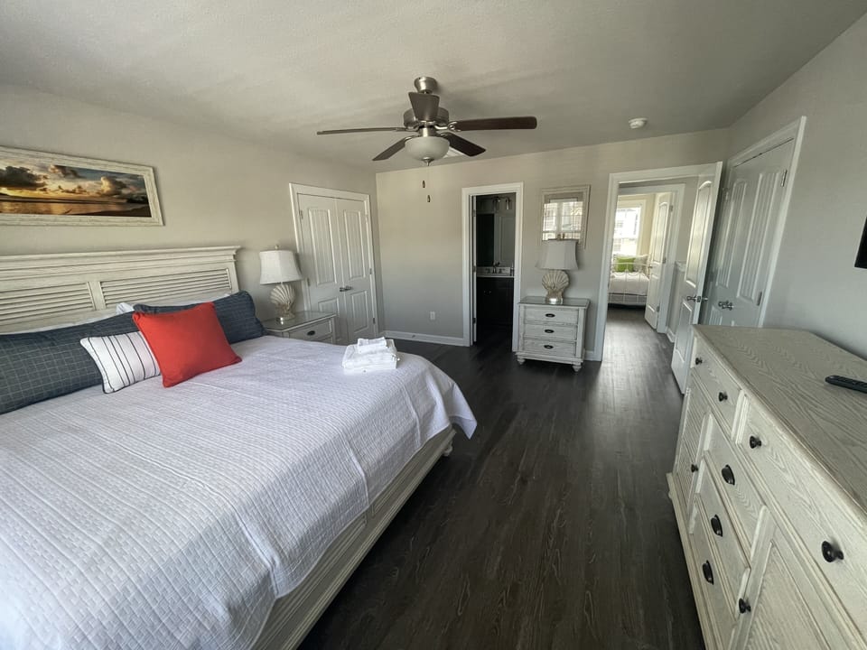 Bedroom #3 with king bed and access to full bath