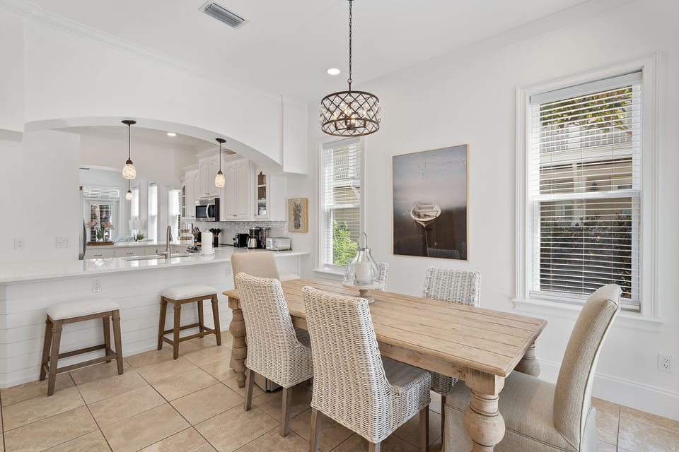 New Dining Table w/Seating for 6
Additional Seating at Breakfast Bars