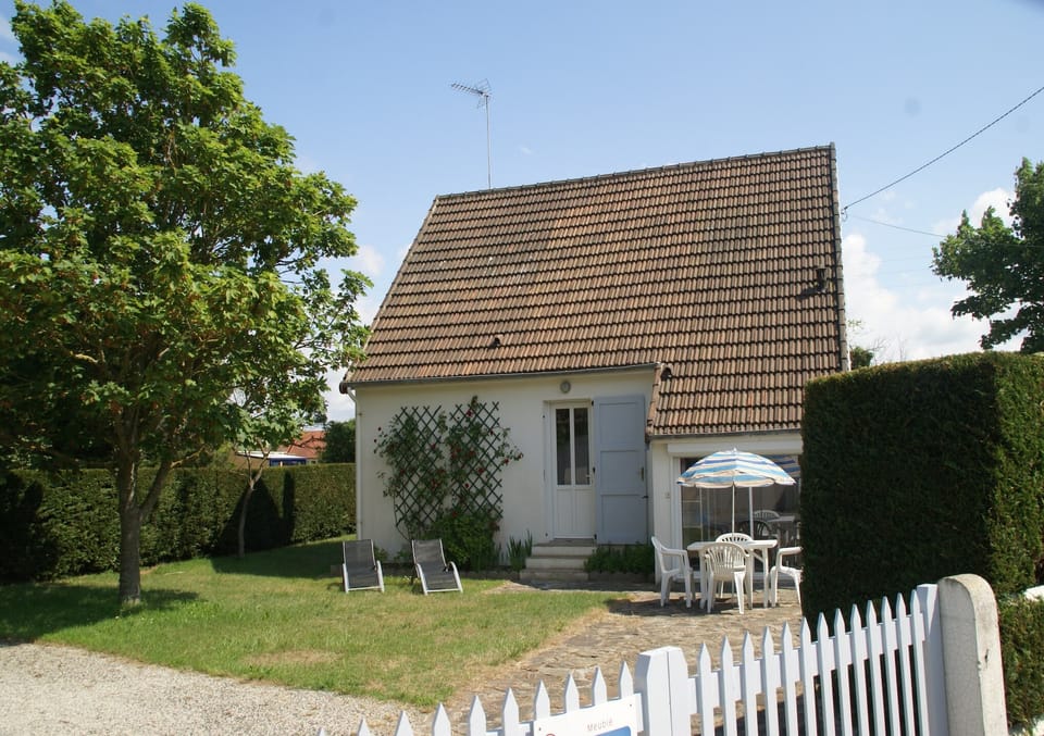 Holiday Home Exterior [summer]