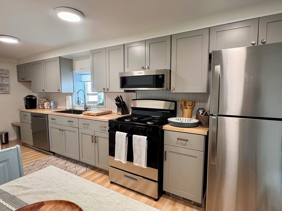 Brand new kitchen update!