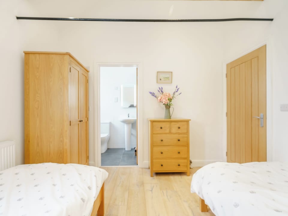 Twin bedroom | Abigails Cottage, Trimdon Station