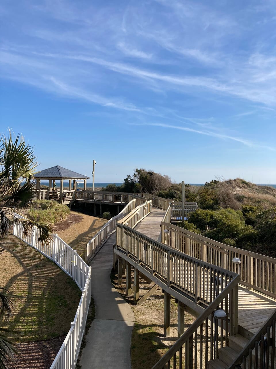Boardwalk to Beach (no stairs)