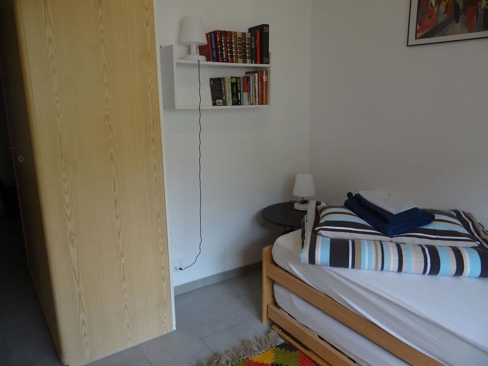 Picture Frame, Furniture, Comfort, Wood, Interior Design, Building, Flooring, Floor, Plant, Hardwood