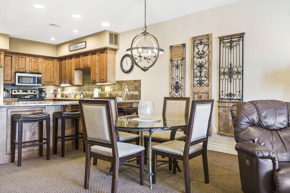 Large Dining Room Table With Plenty Of Seating 
