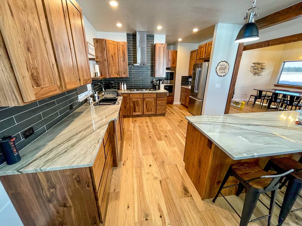 Gourmet kitchen 