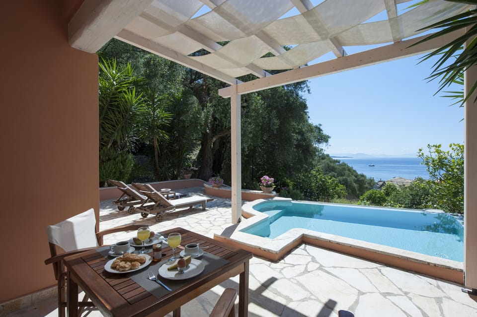 The cottage dipping pool