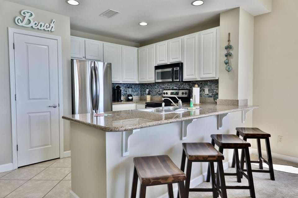 Breakfast bar.