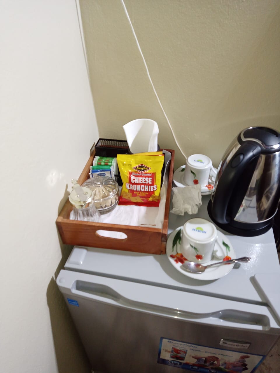 snacks,tea and juices