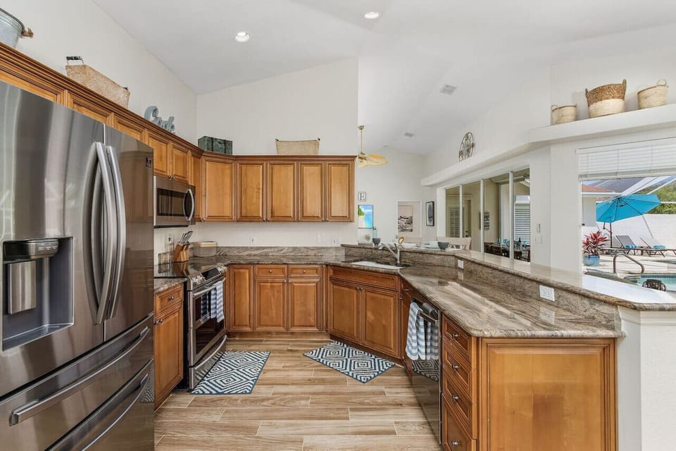 The kitchen is fully equipped and we want you to feel like you are in a home away from home. You have all the major appliances, as well as many smaller appliances for your use.
