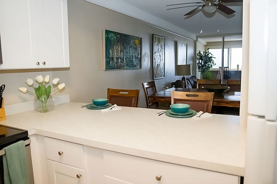 Breakfast bar