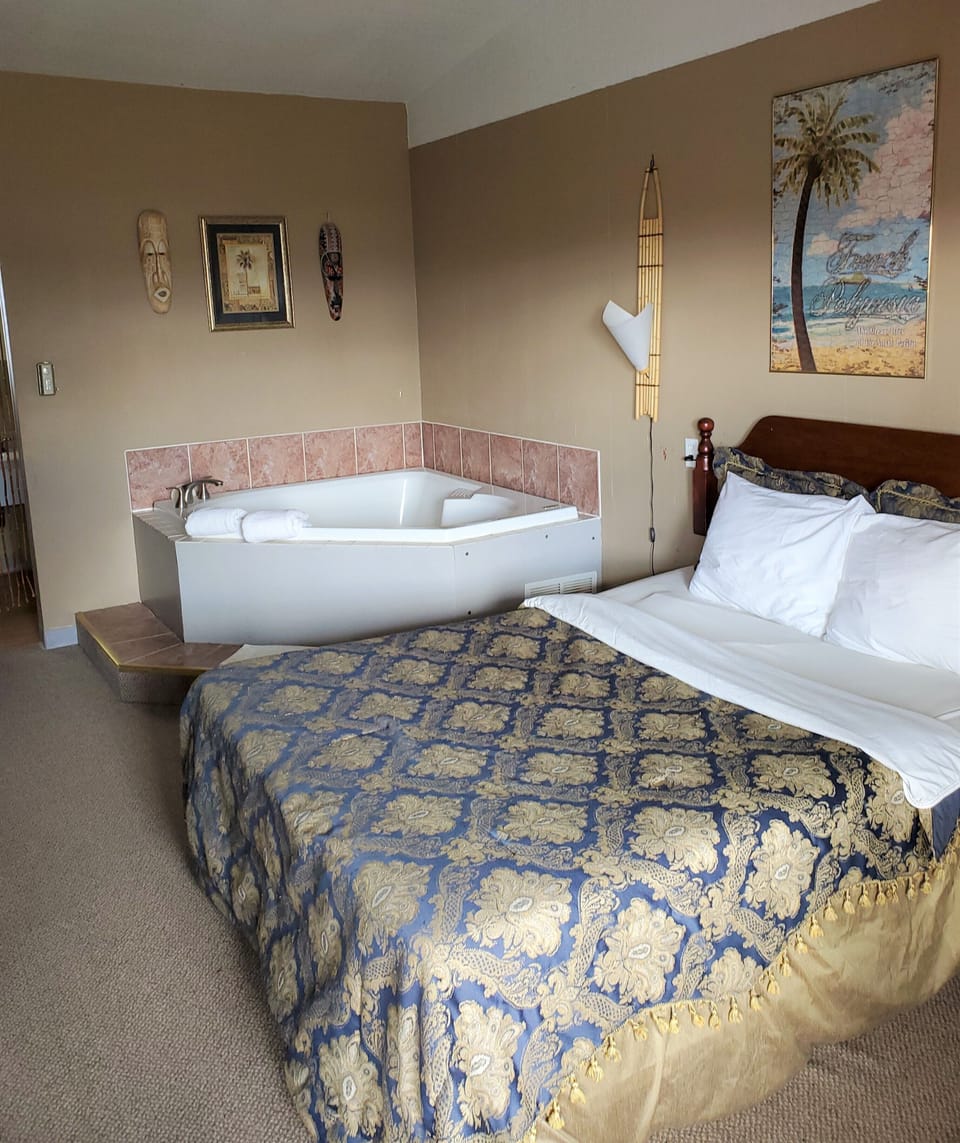 Jacuzzi Room (Under Renovation)