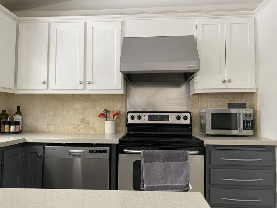 Electric oven and stove, microwave