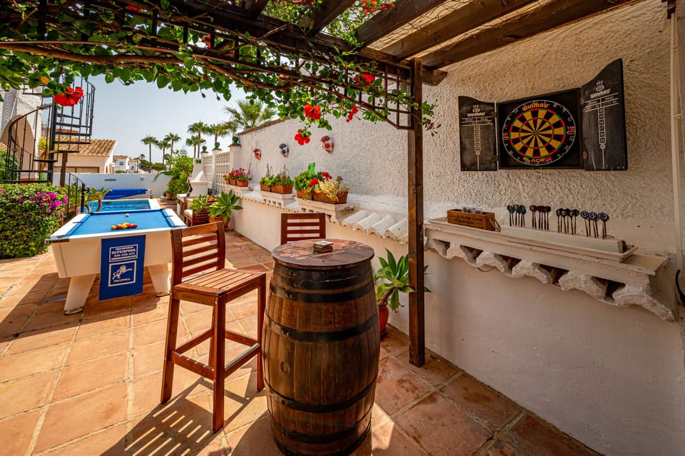 Dart board / games area