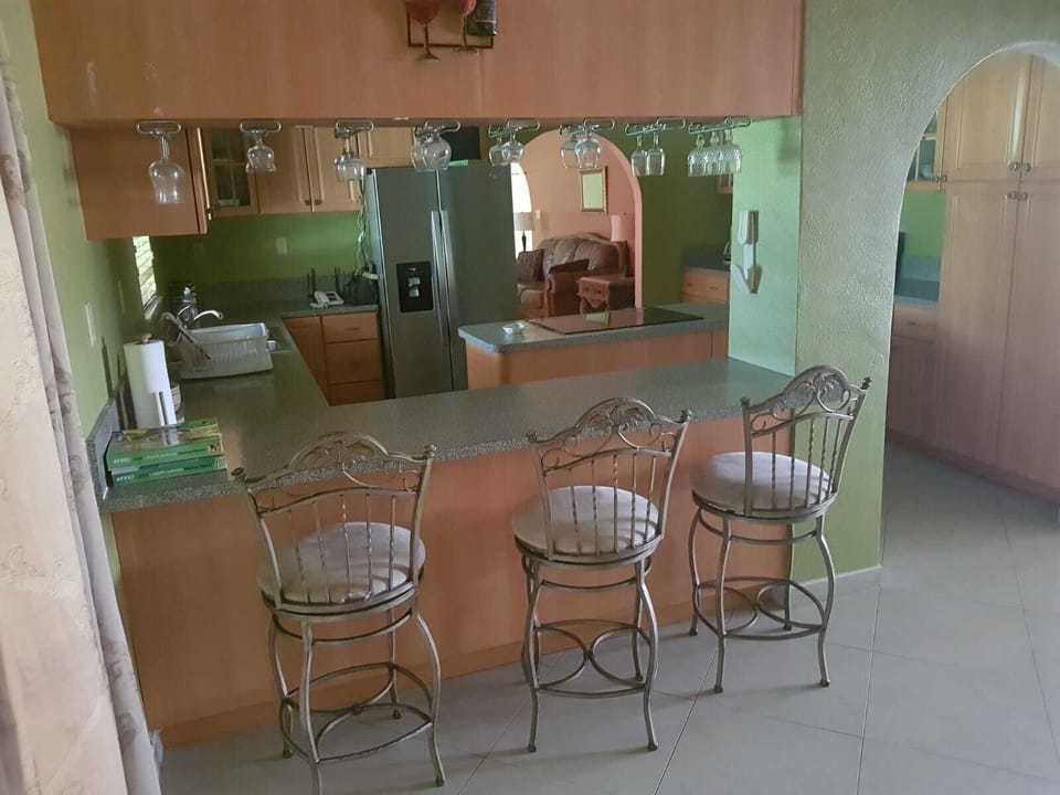 Kitchen and eatery