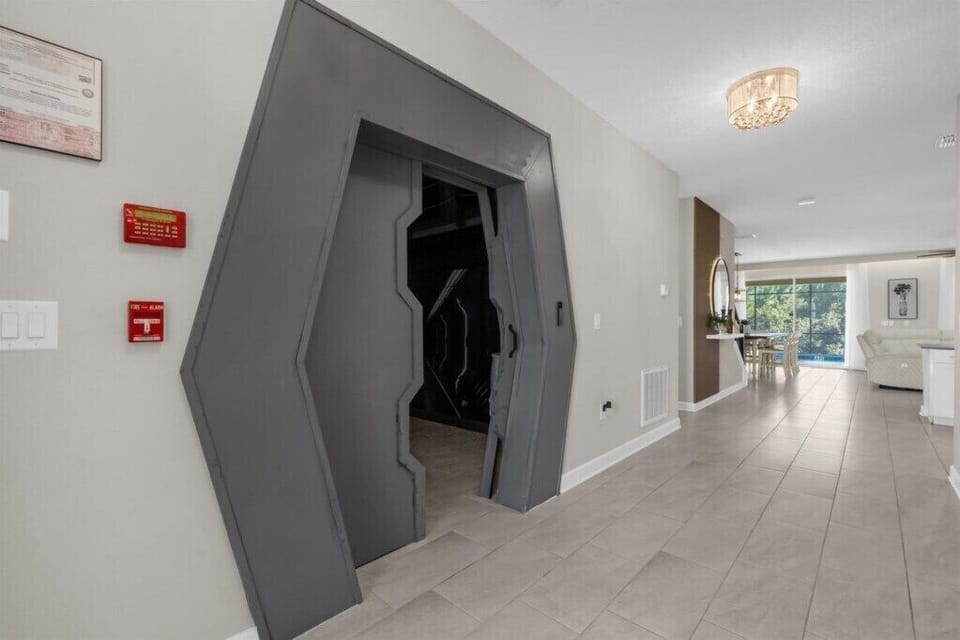 2877StanzaCourt(15)