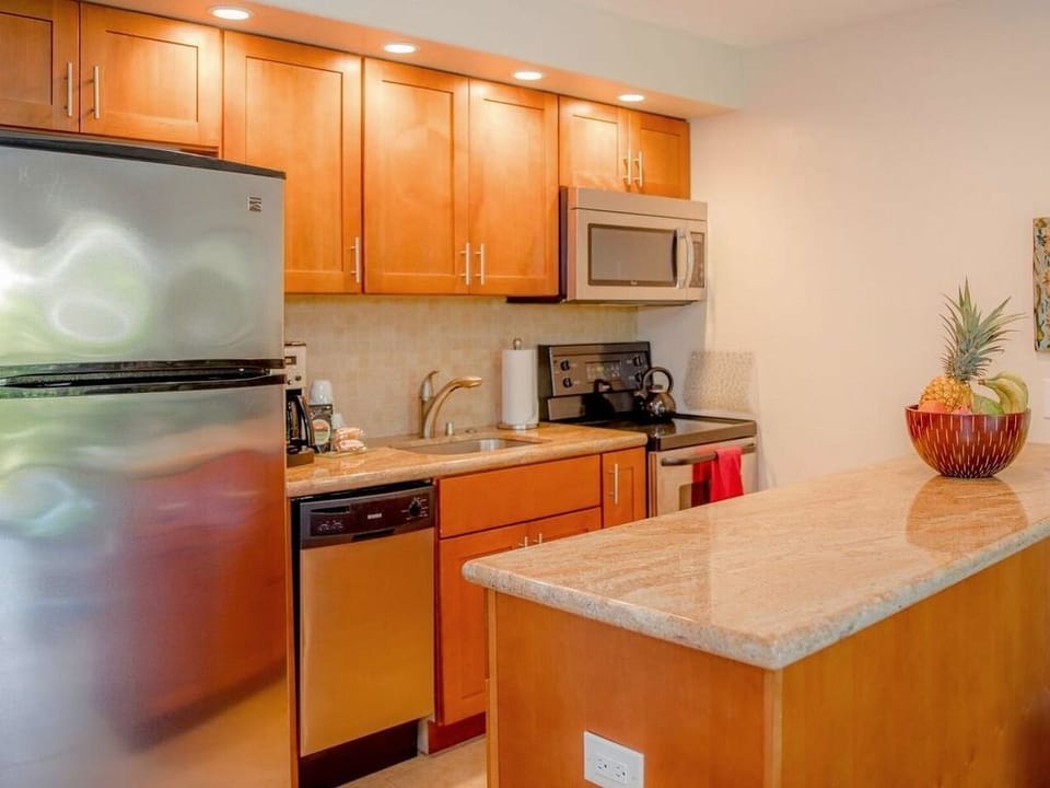 Beautiful upgraded kitchen
