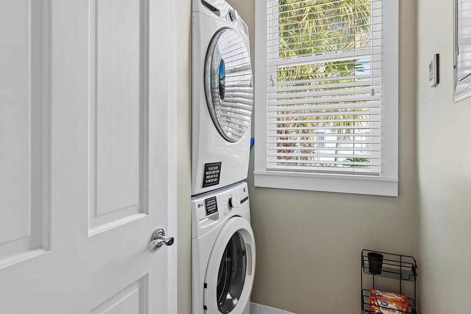 Main floor laundry room 