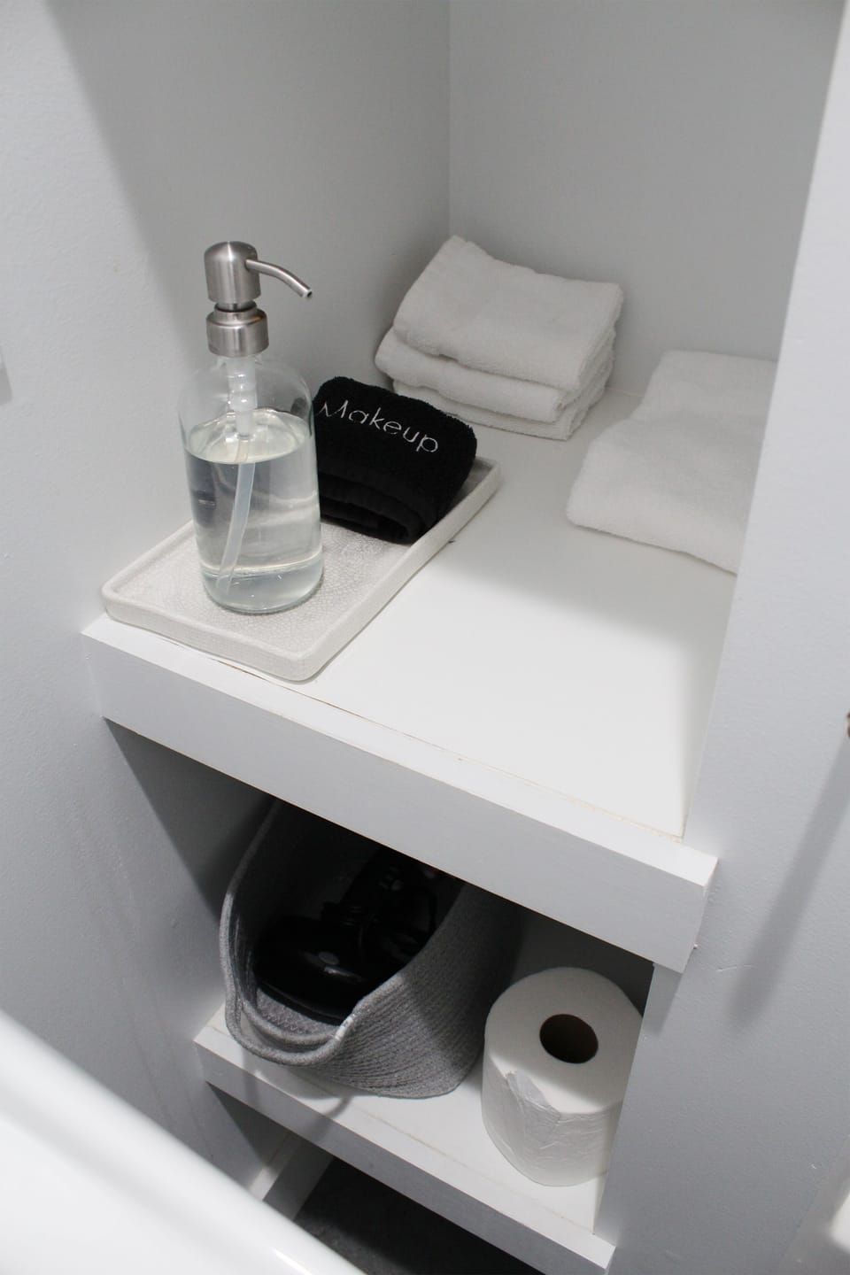 Hotel-like bath amenities!